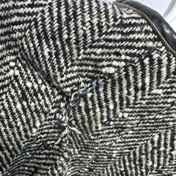 Vintage 80’s wool Herringbone dark academia Cape Cloak Damaged - Picture 8 of 11